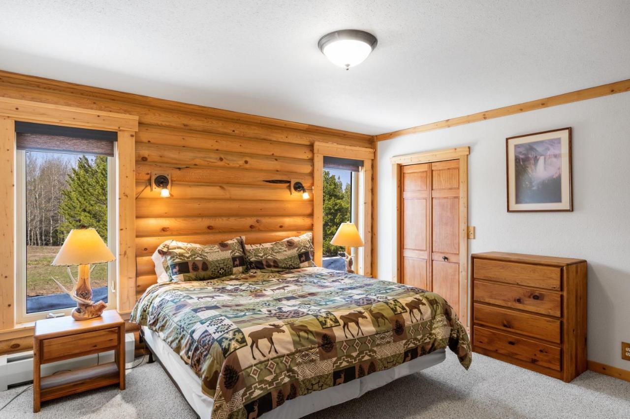 Lazy Fox Cabin West Yellowstone Zewnętrze zdjęcie